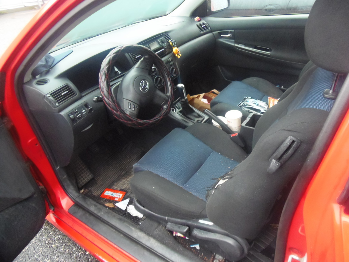 b6b3b049-e3b5-4bcf-9794-633bc04c4fcf.jpg