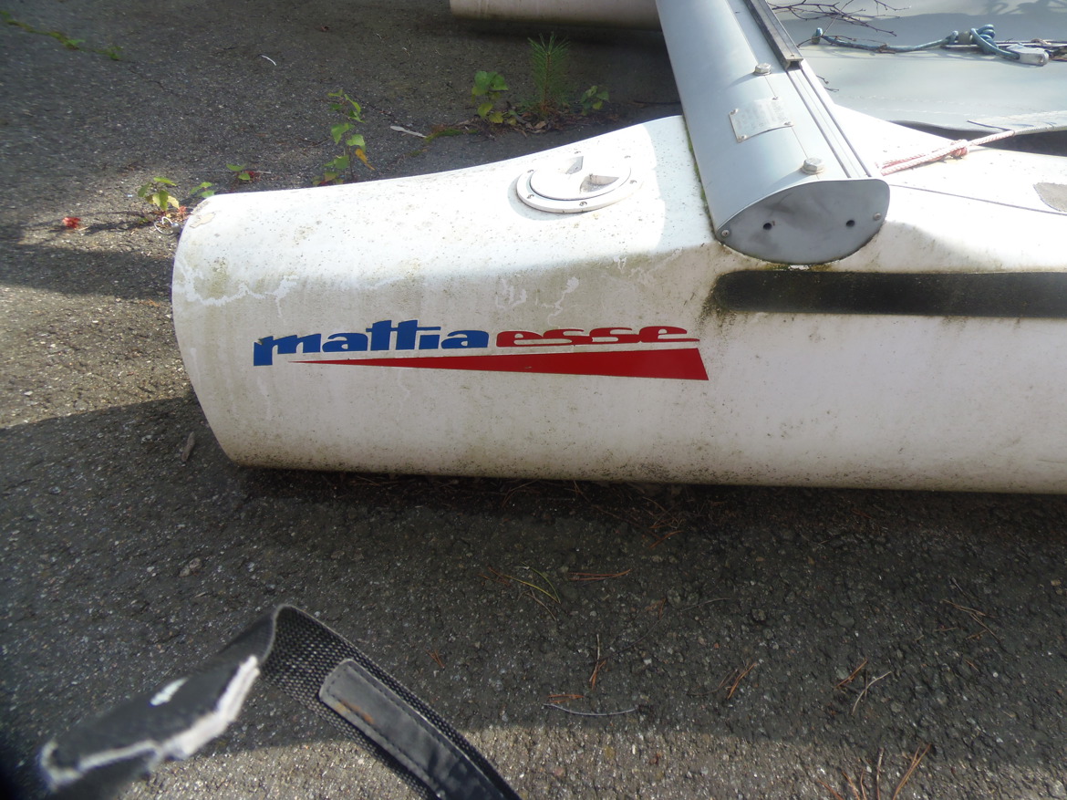 Katamaraani purjevarustein kilpa