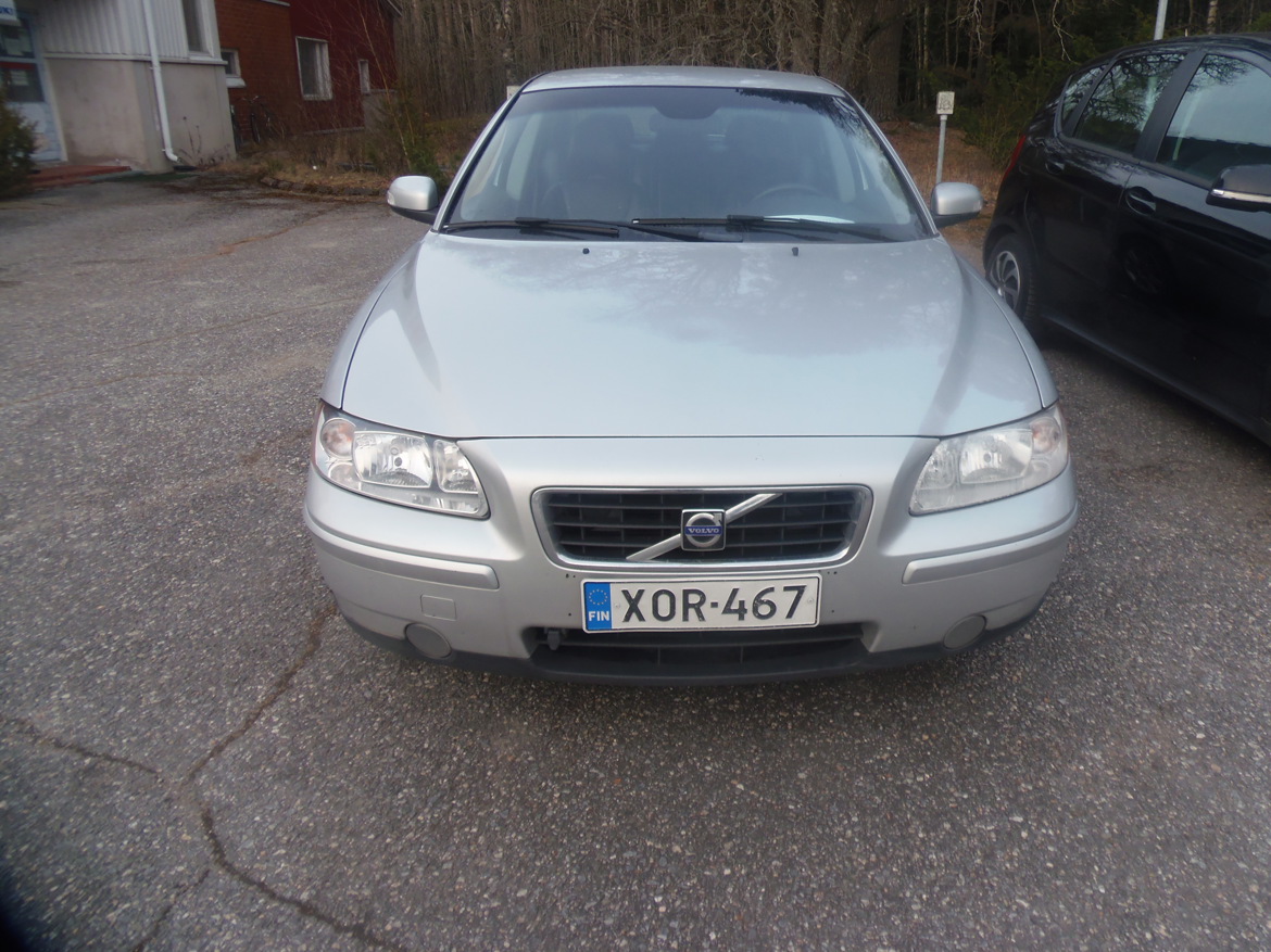Volvo S-60 H-auto