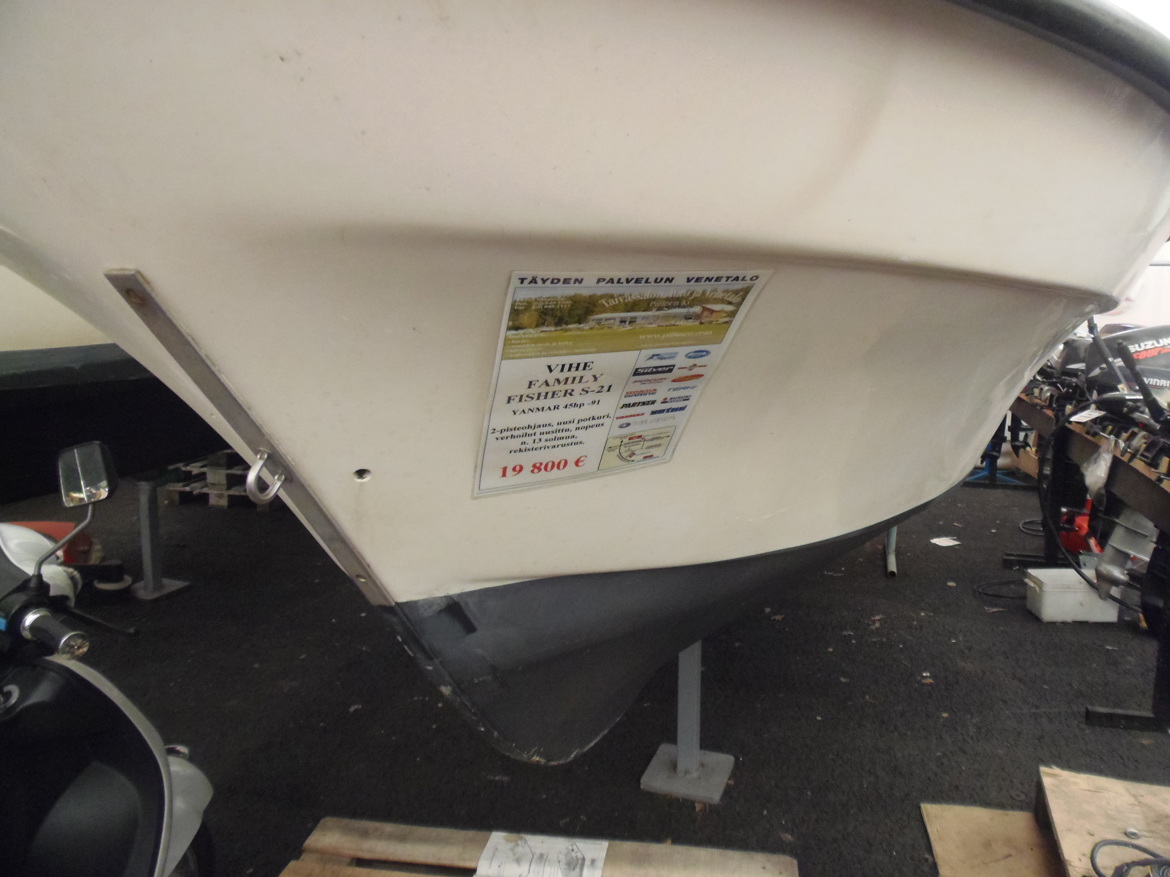 f1073dc2-a130-4dda-a20e-b4e3e2130c55.jpg
